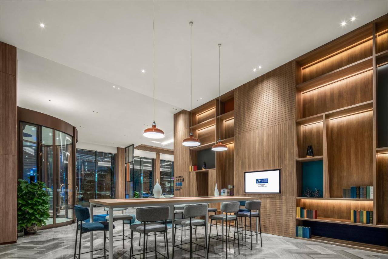 Holiday Inn Express Beihai Silver Beach By Ihg Екстериор снимка